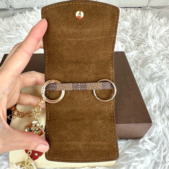 Louis Vuitton Damier Ebene keychain bag charm key fob holder custom key⦠- Picture 9 of 12